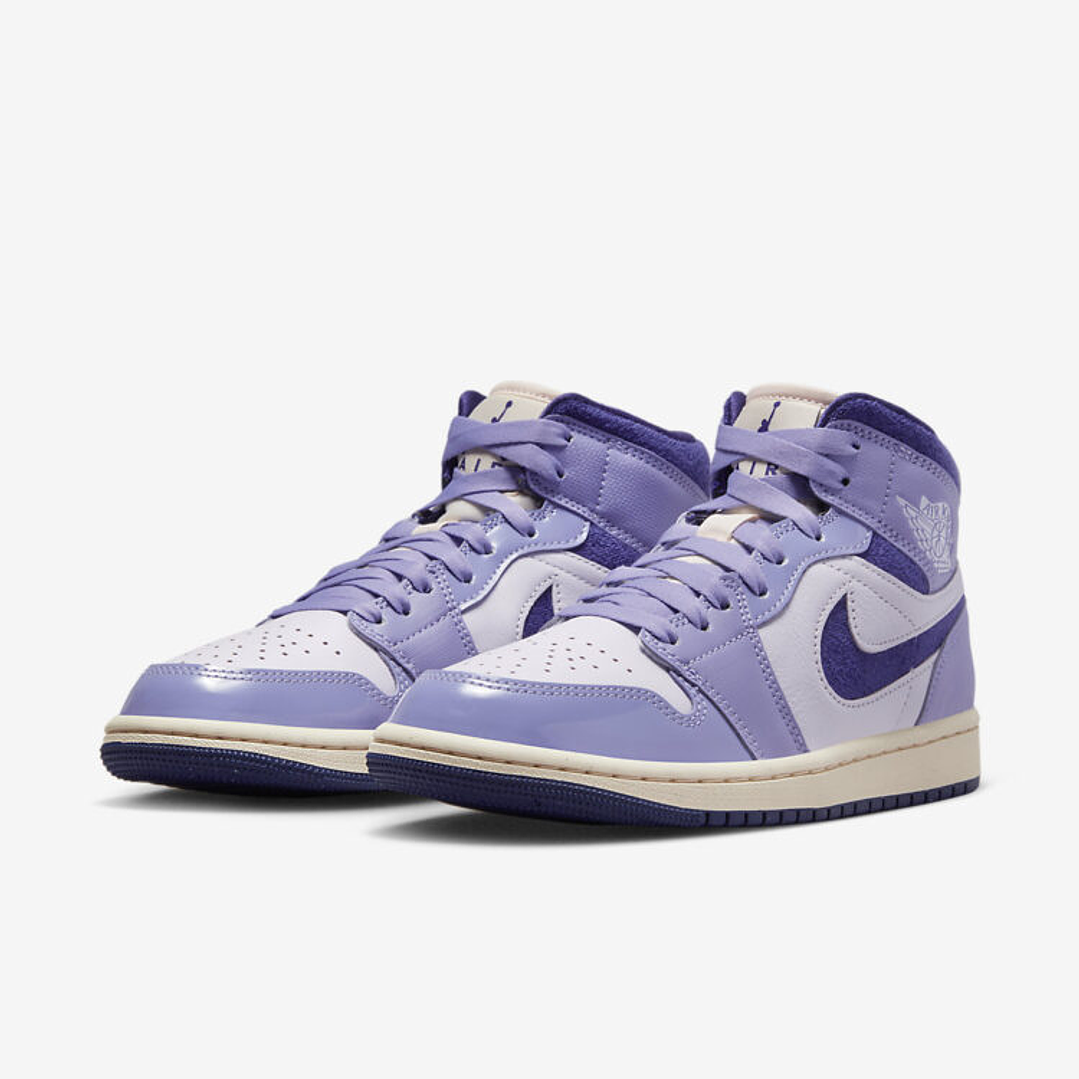 Jordan 1 Mid SE Chenille Sky J Light Purple (Women) 2