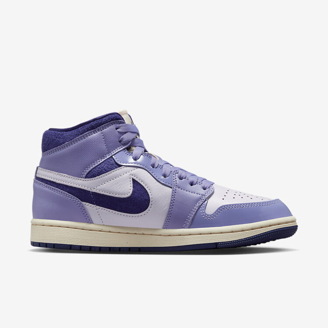 Jordan 1 Mid SE Chenille Sky J Light Purple (Women) 3