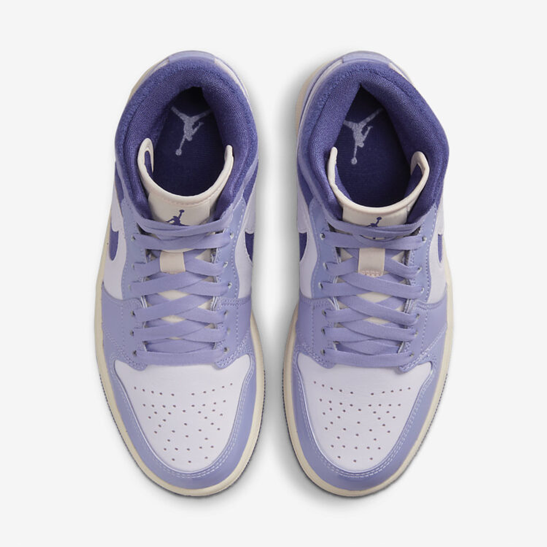 Jordan 1 Mid SE Chenille Sky J Light Purple (Women) 4