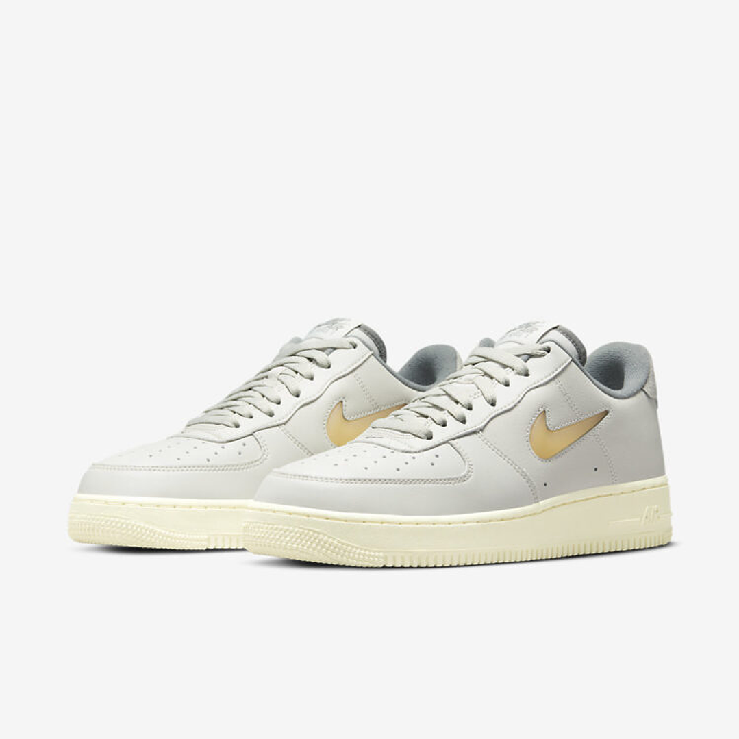 Nike Air Force 1 ’07 LX “LightBone” 2