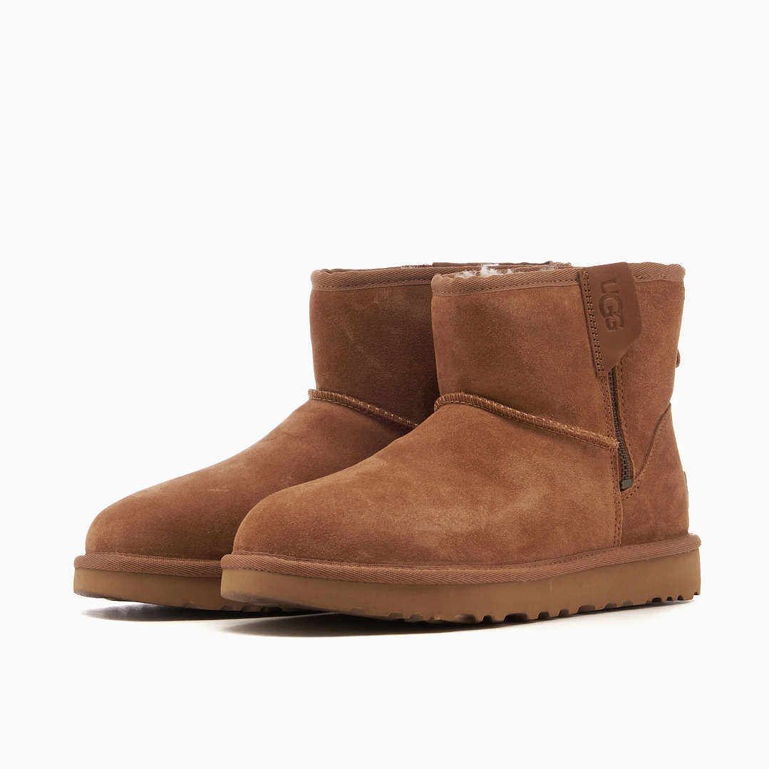 UGG® Women's Classic Mini Bailey Zip 2