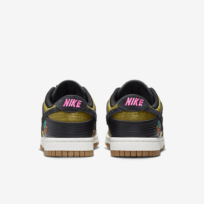 Nike Dunk Low Día De Muertos (Women's) 4