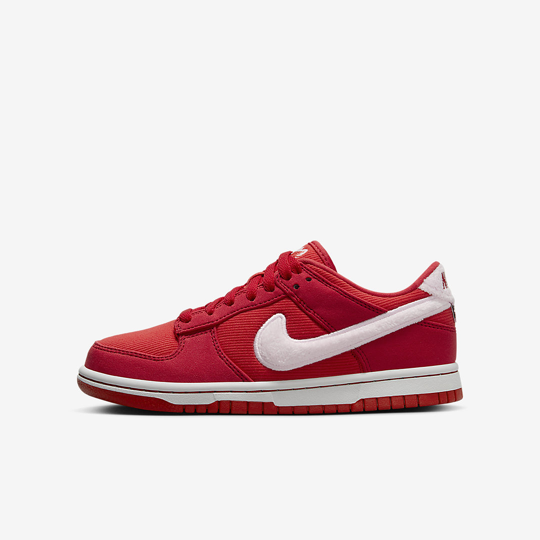 Nike Dunk Low Valentine's Day (2024) (GS) 1