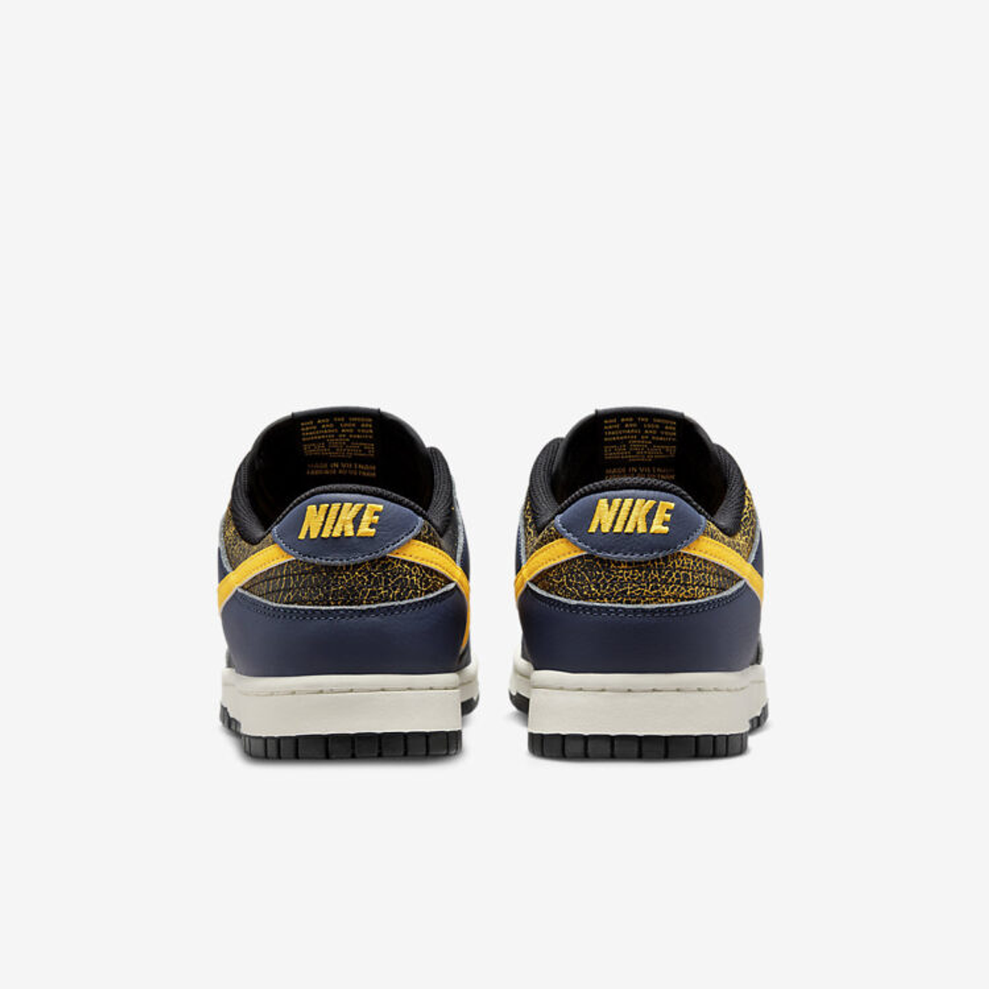 Nike Dunk Low Vintage Michigan 5