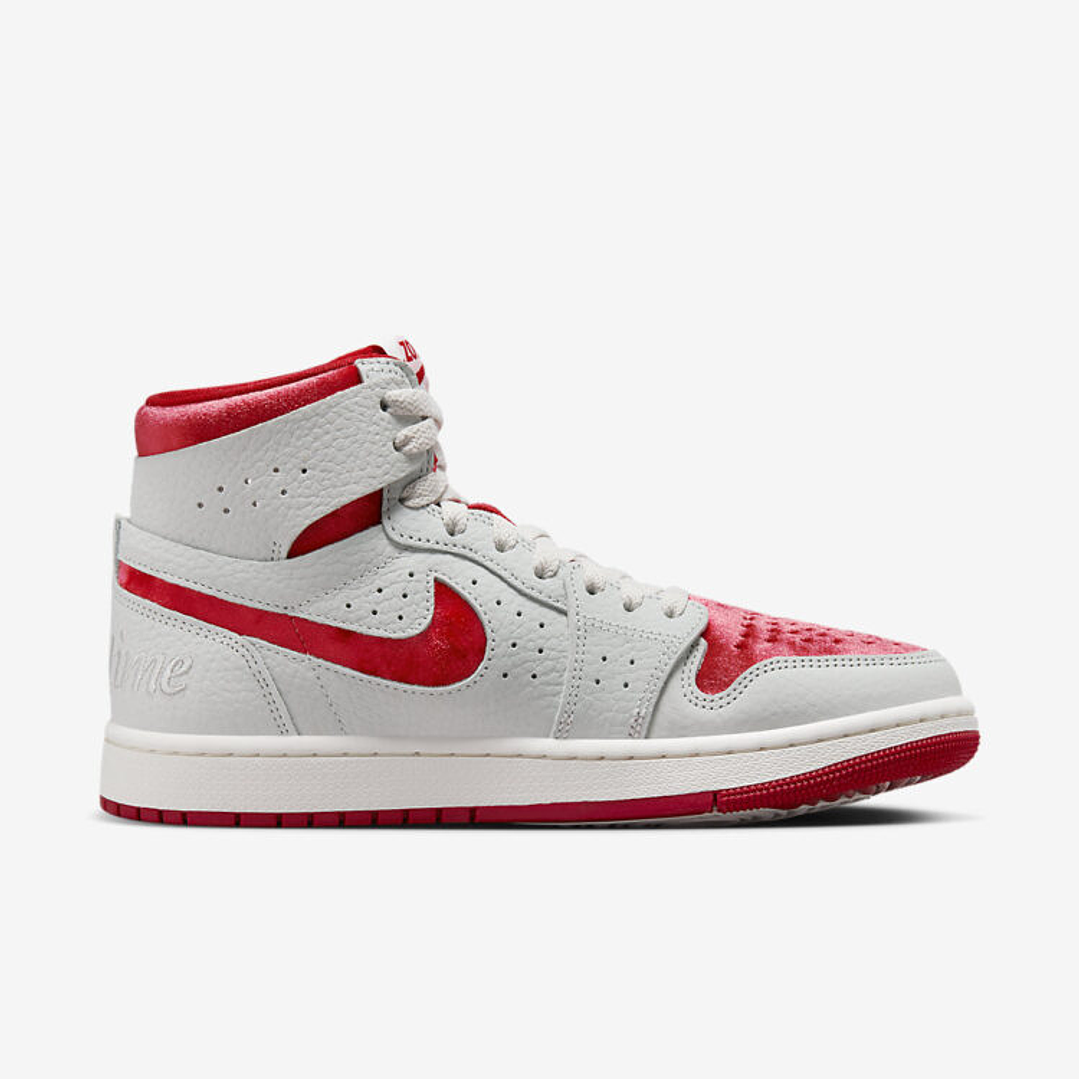 Jordan 1 High Zoom Air CMFT 2 Valentine's Day (2023) (Women's) 3