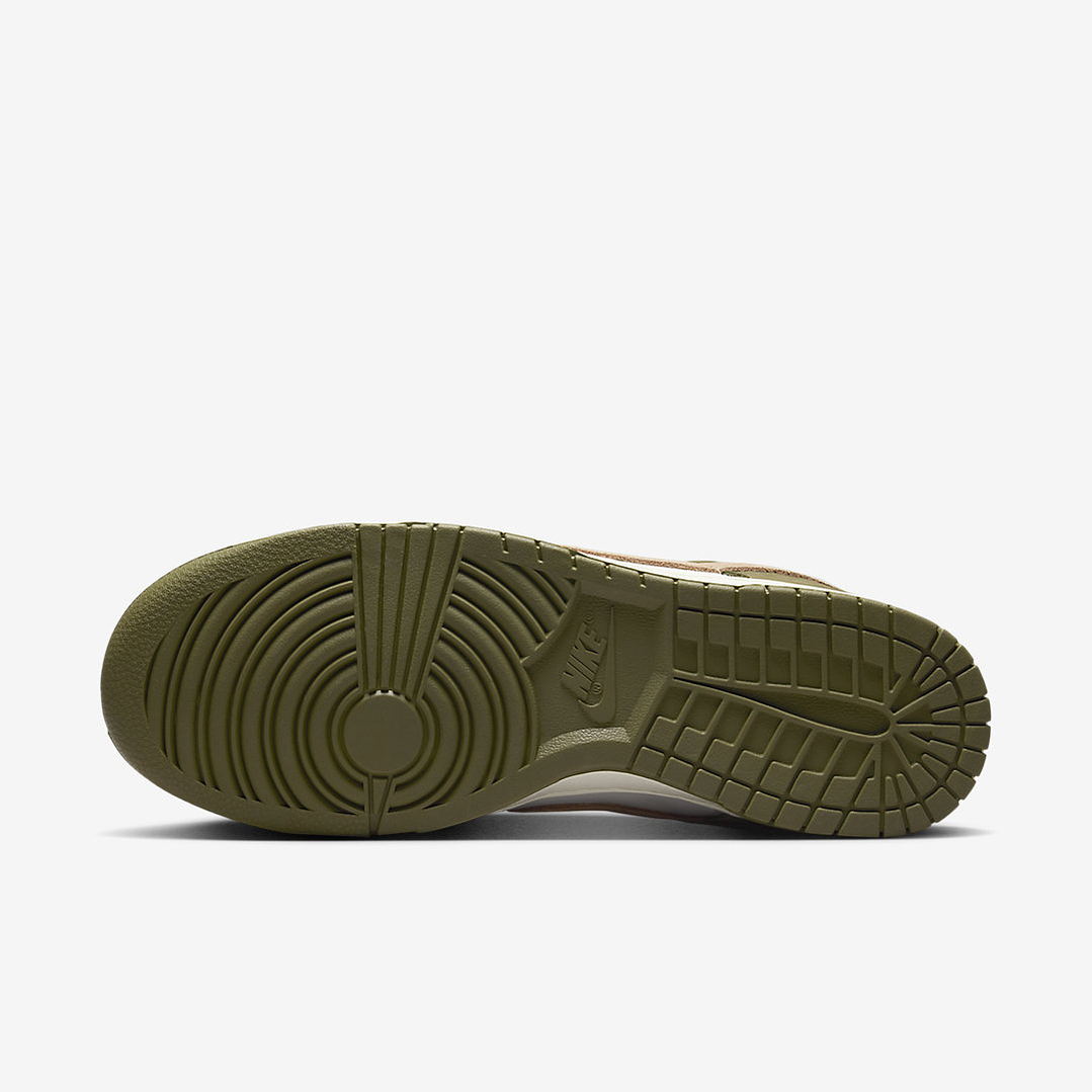 Nike Dunk Low Premium Medium Olive Hemp 6