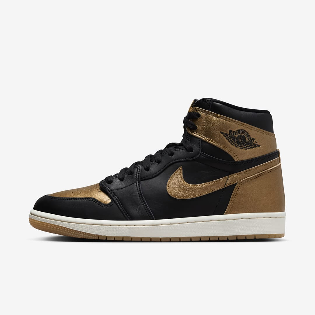 Jordan 1 Retro High OG Black Metallic Gold 1