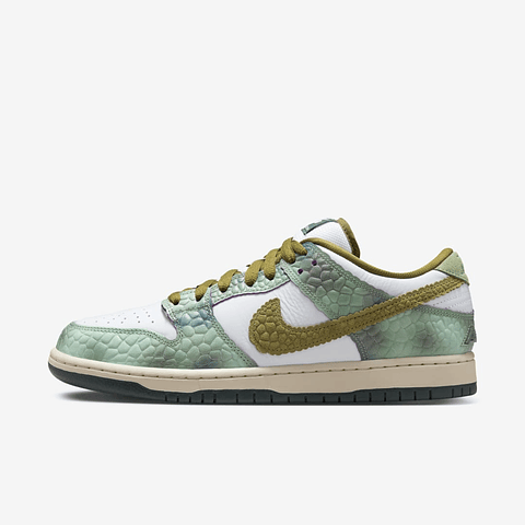 Nike SB Dunk Low Alexis Sablone Chameleon