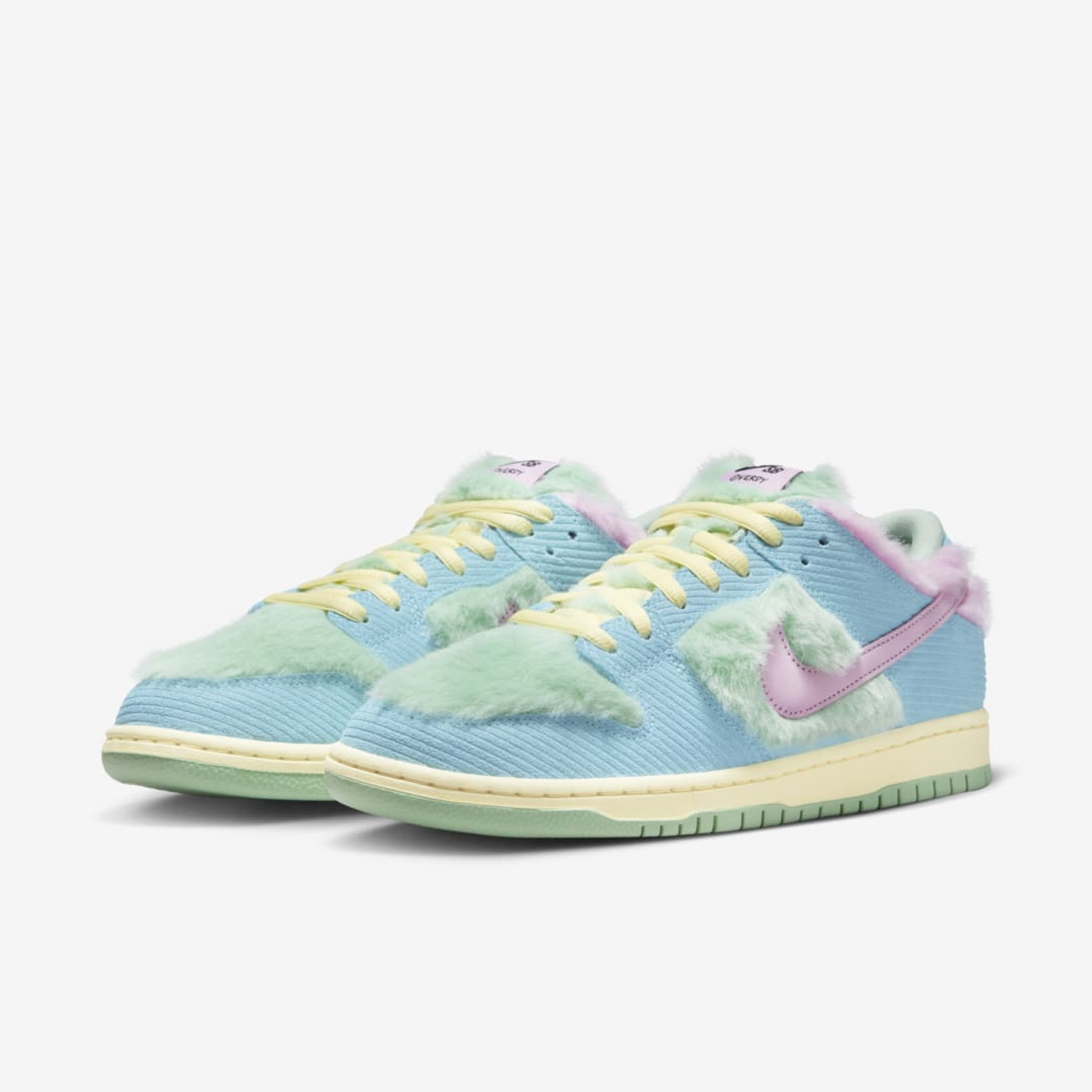 Nike SB Dunk Low Verdy Visty 2