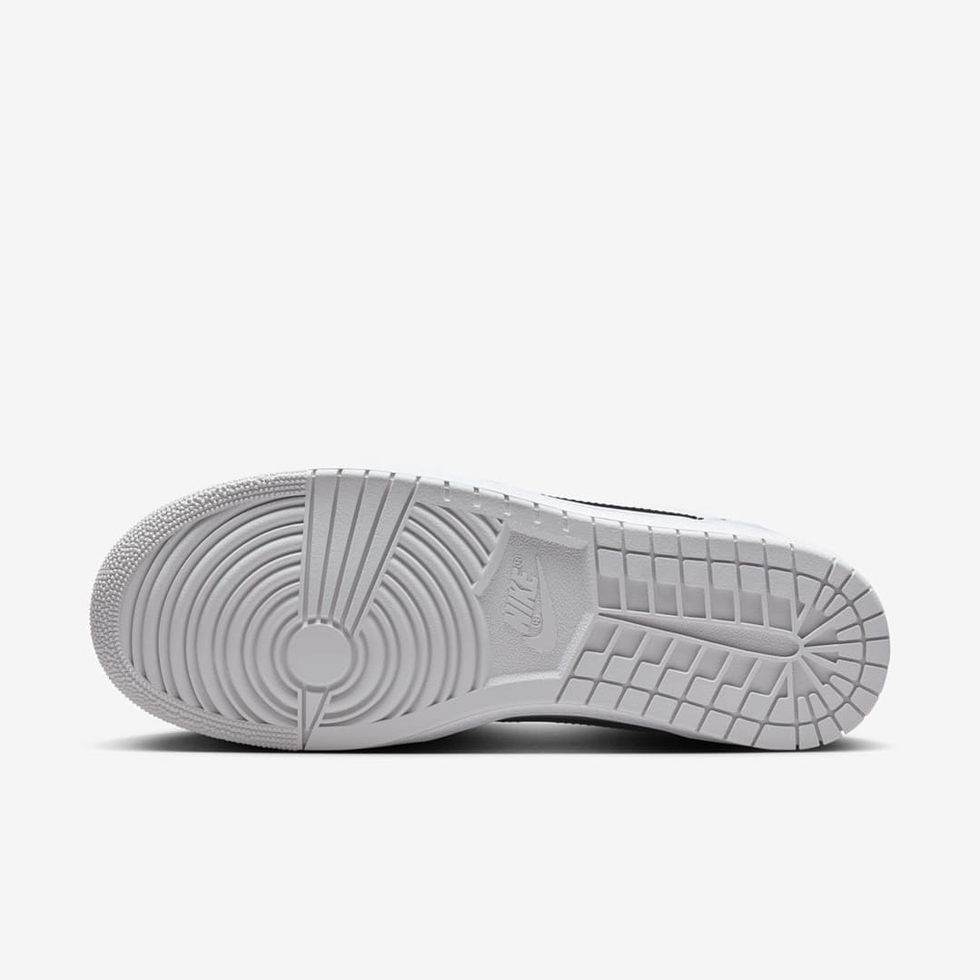 Jordan 1 Retro Low '85 Metallic Black 6