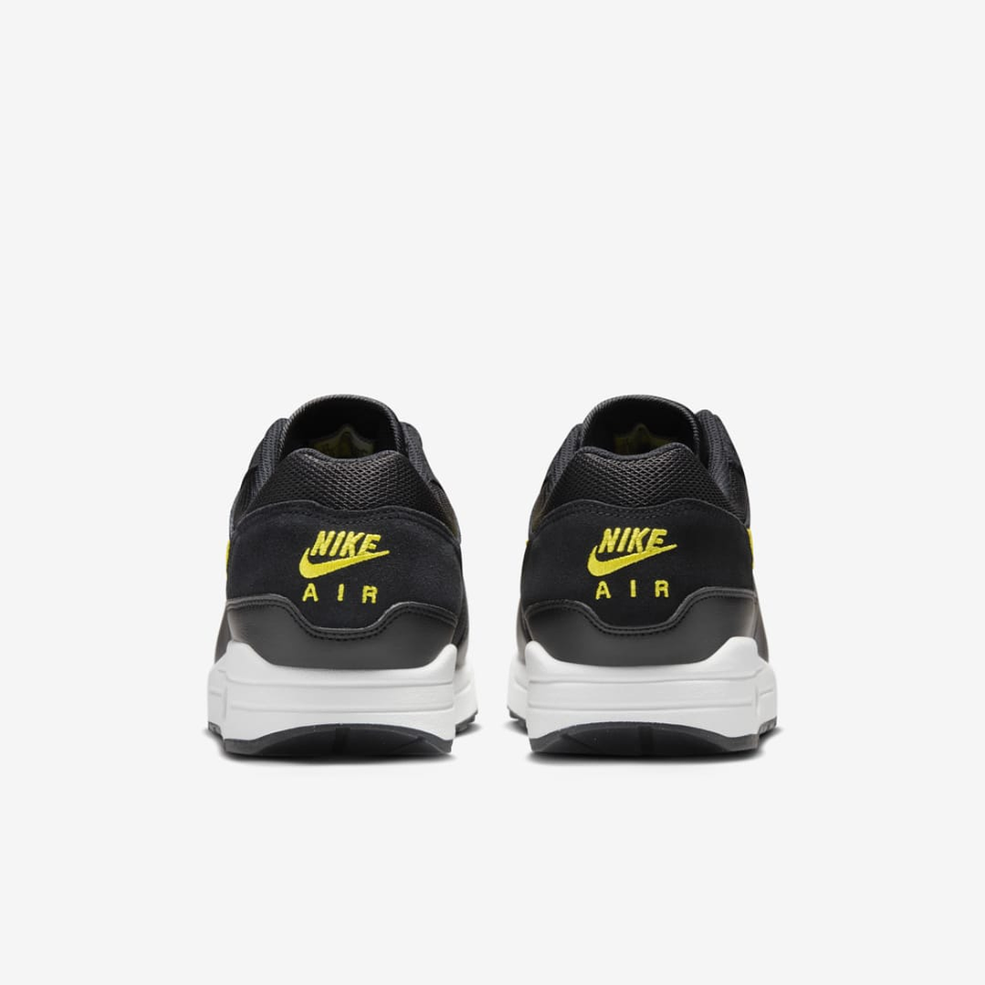 Nike Air Max 1 Essential Batman 5