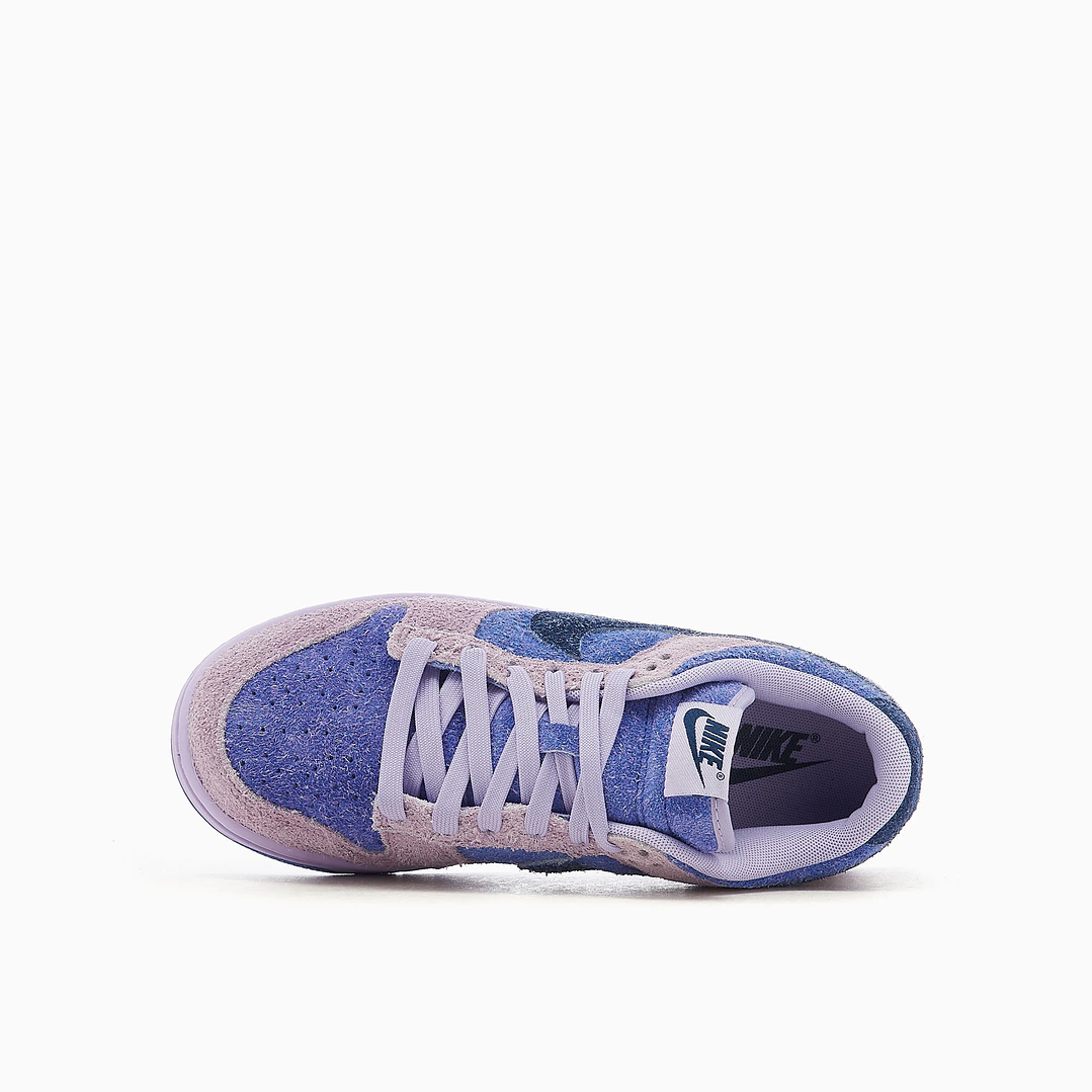Nike Dunk Low SE Hydrangeas (Women's) 4