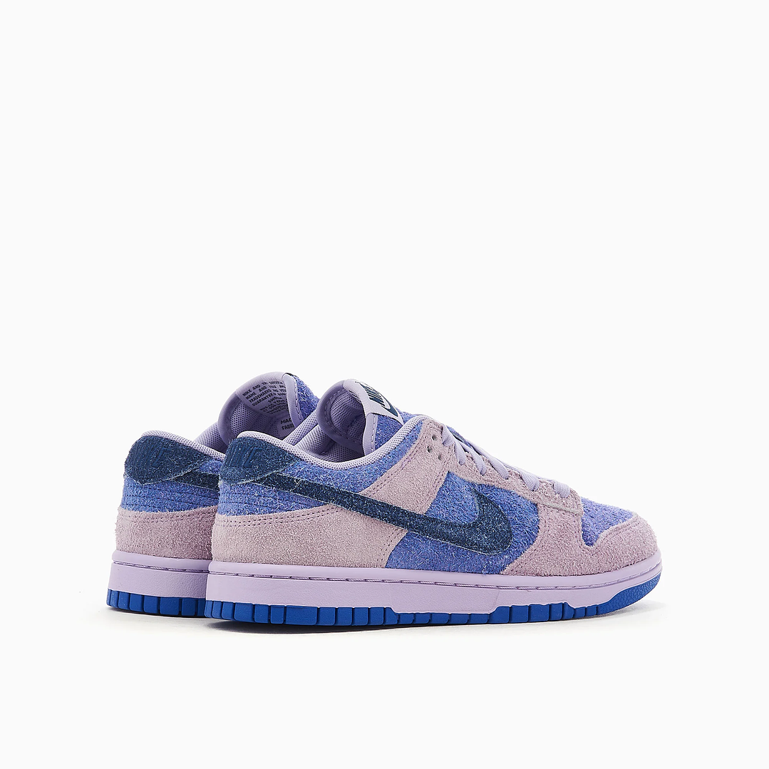 Nike Dunk Low SE Hydrangeas (Women's) 6