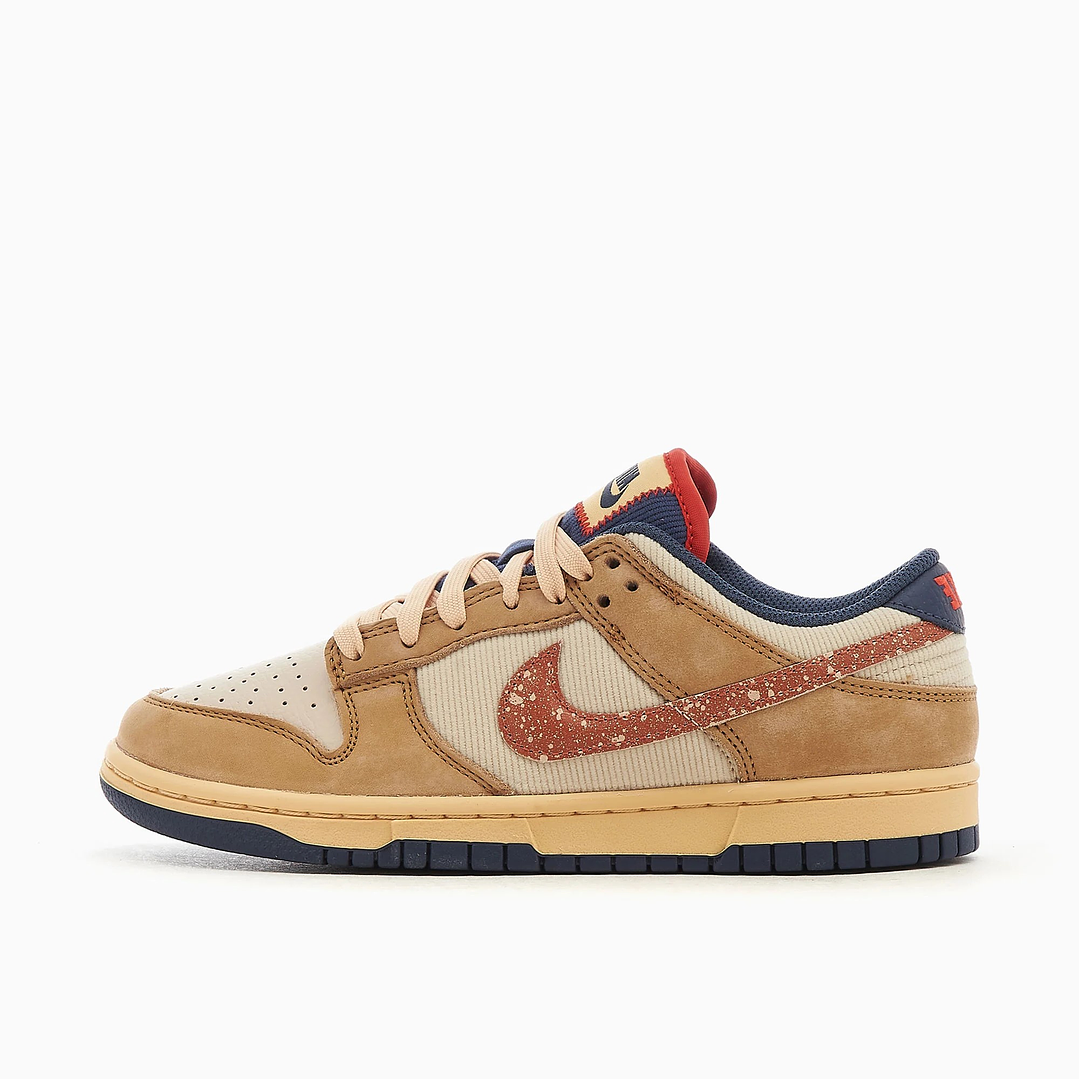 Nike Dunk Low Sketch and Exploration 1