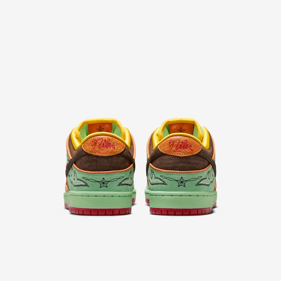 Nike SB Dunk Low Rodeo Tourmaline 5