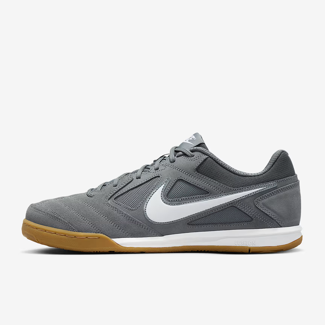 Nike Gato IC 1