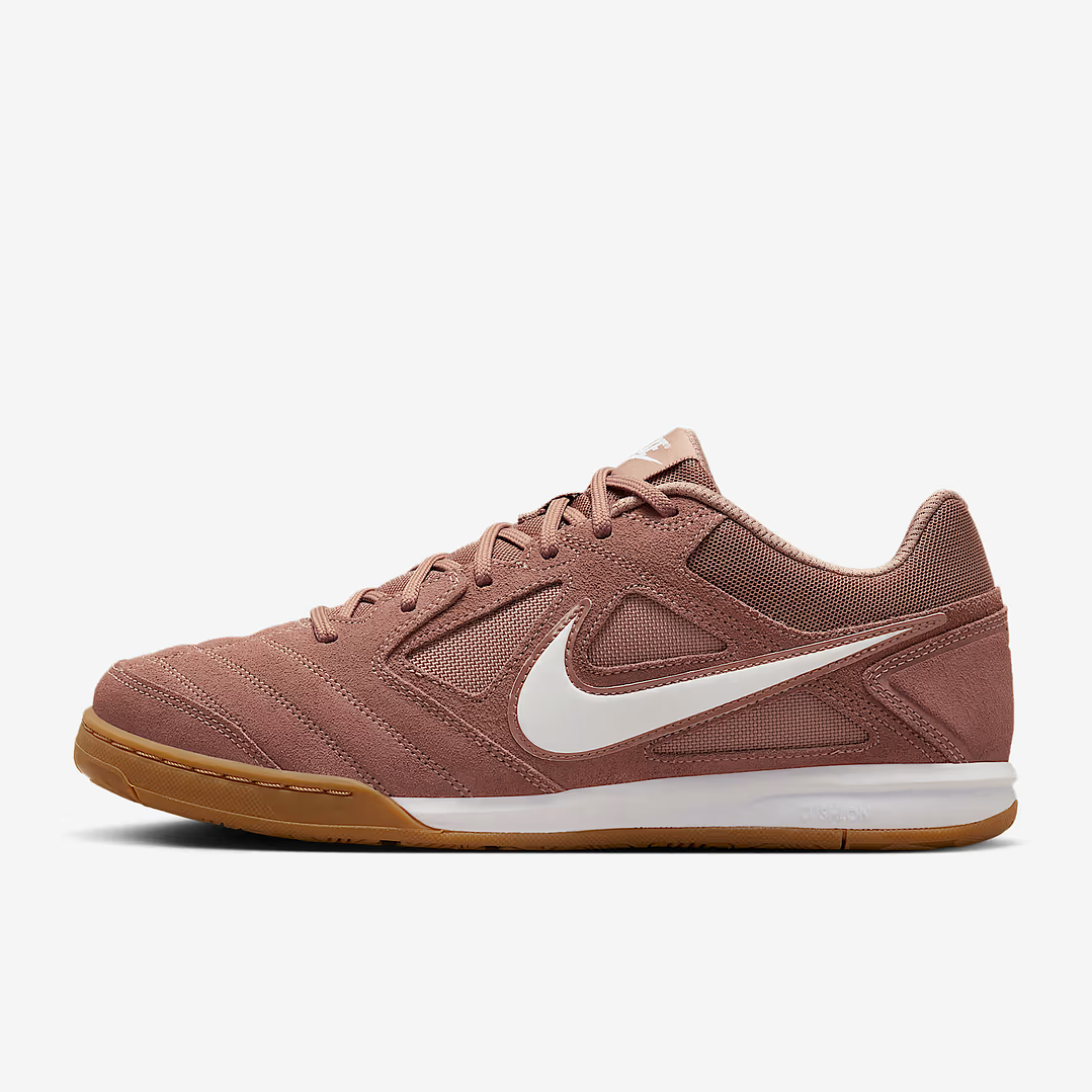 Nike Gato IC 1