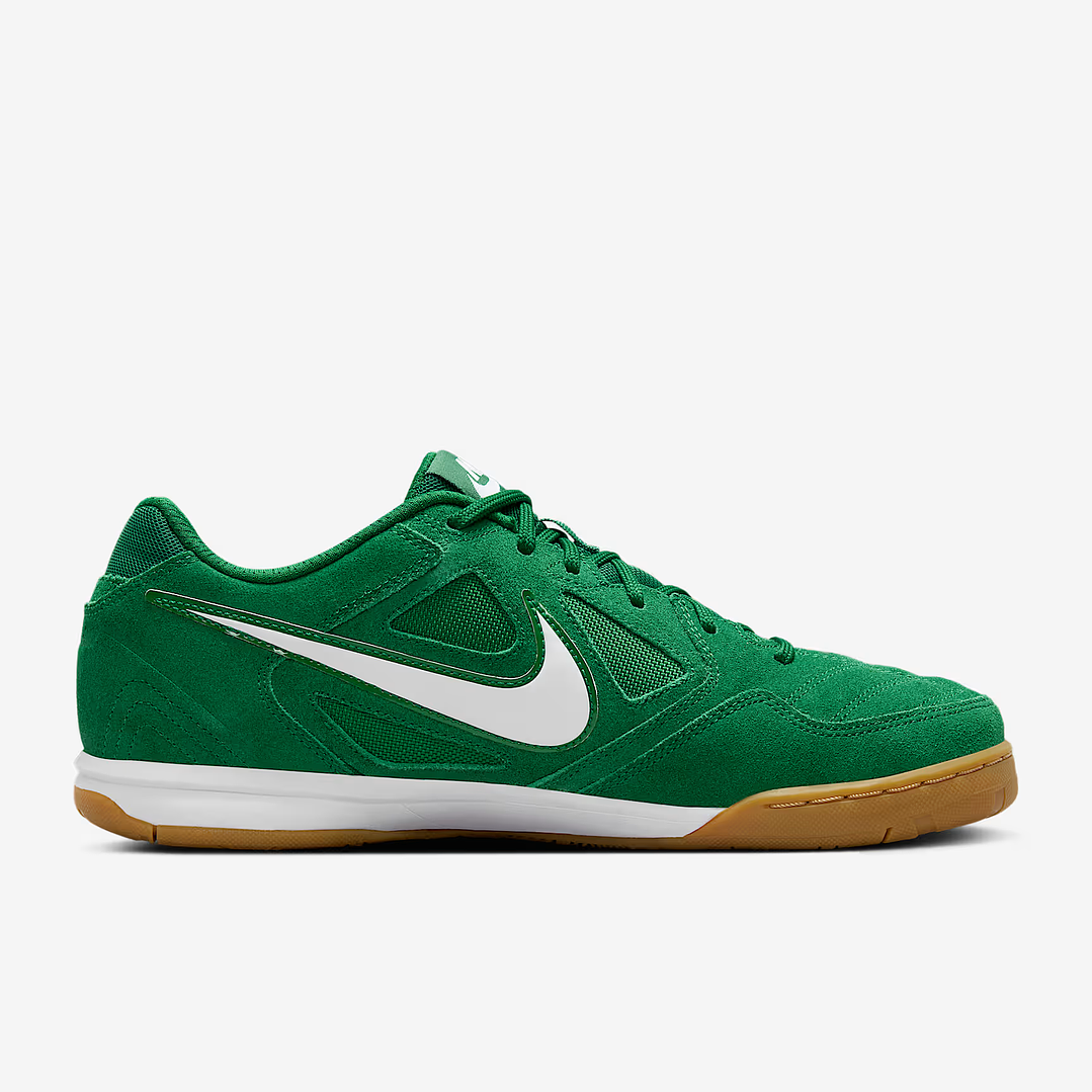 Nike Gato IC 3