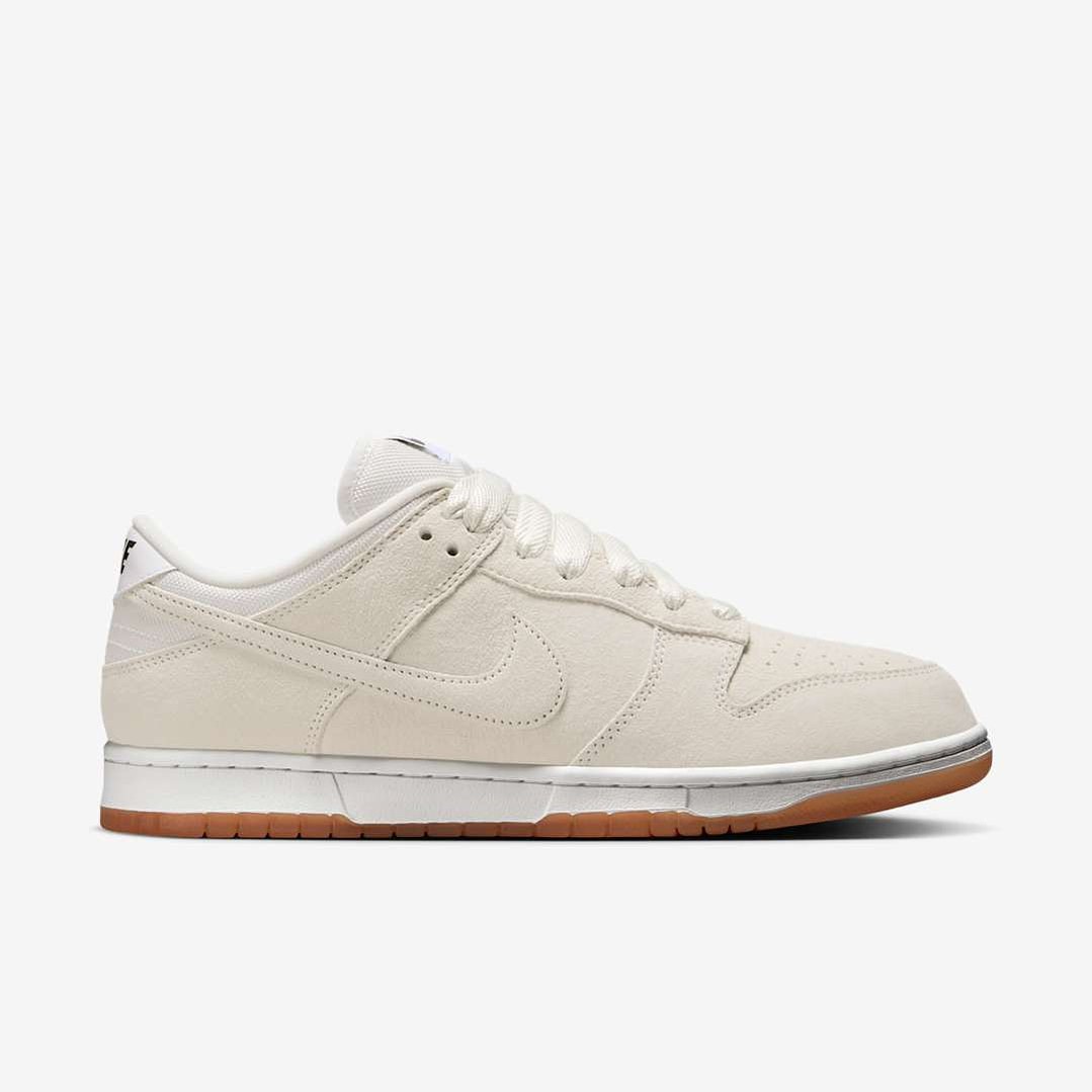 Nike SB Dunk Low Pro B Pale Ivory 3