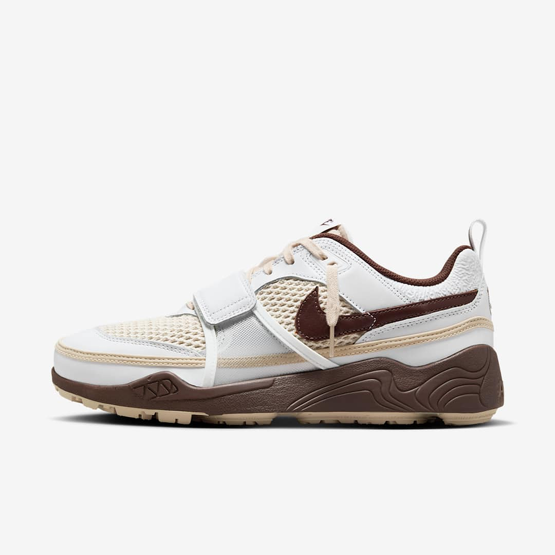 Nike Zoom Field Jaxx Travis Scott Light Chocolate 1