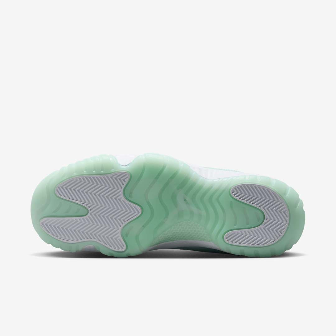 Jordan 11 Retro Low Igloo (Women's) 6