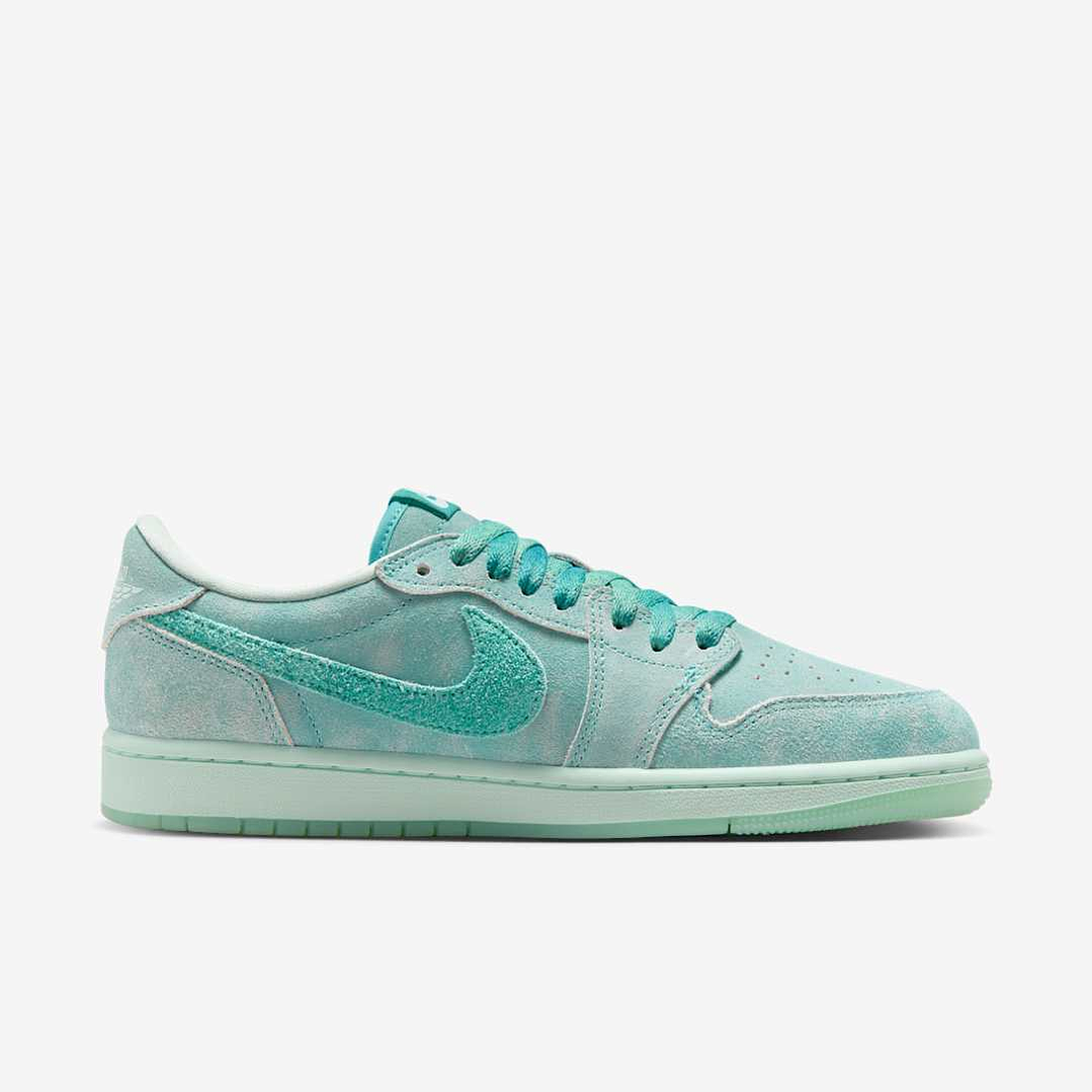 Jordan 1 Retro Low OG Washed Teal (Women's) 3