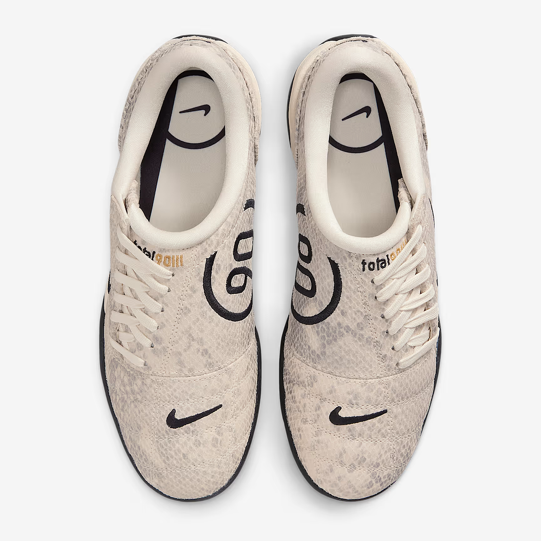 Nike Total 90 SE IC 6