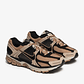 Nike Zoom Vomero 5 Sanddrift (Women's) - Thumbnail 2
