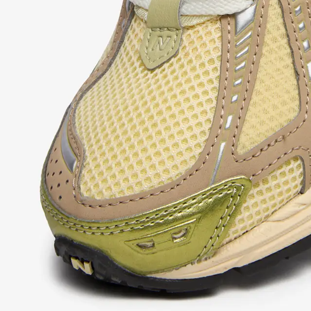 New Balance 1906R Yellow Parchment 3