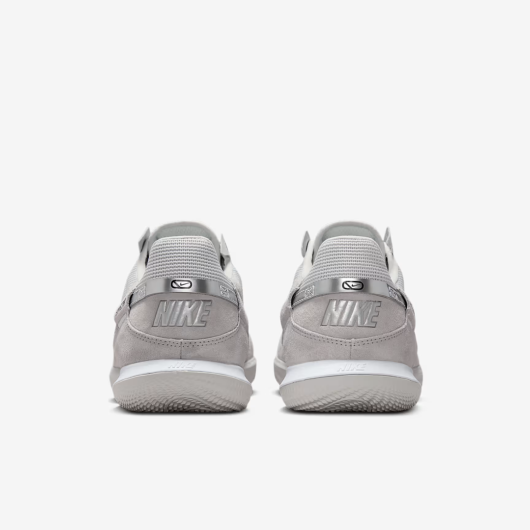 Nike Streetgato IC 5