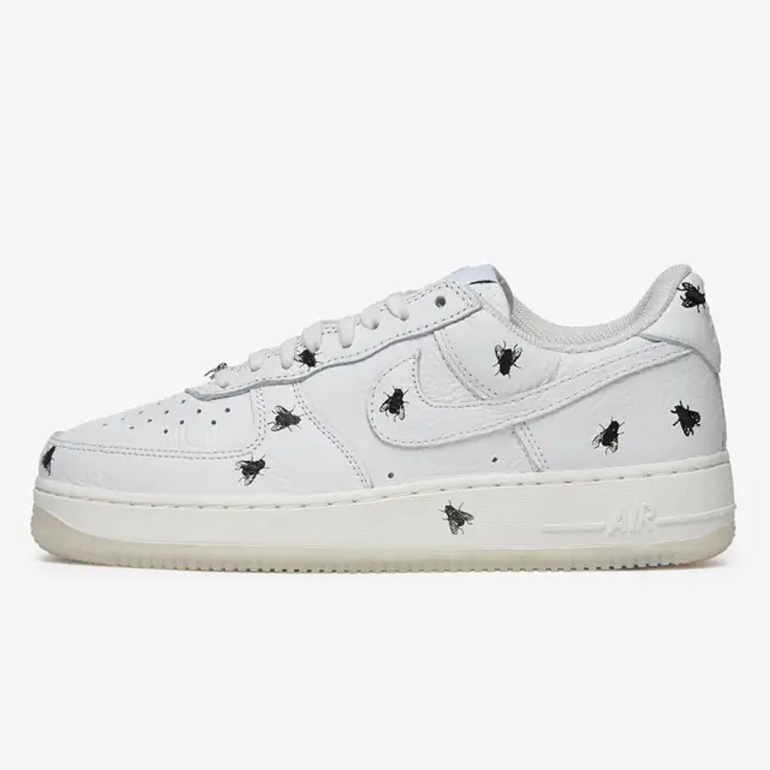 Nike Air Force 1 Low Retro Houseflies 1