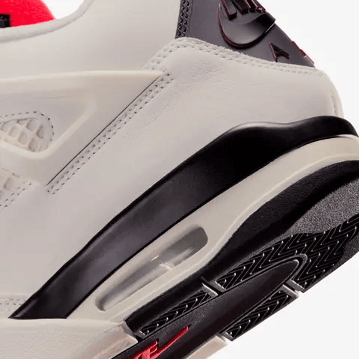 Jordan 4 Retro OG Flight Club 4