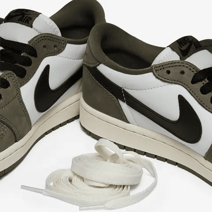 Jordan 1 Retro Low OG Medium Olive 4