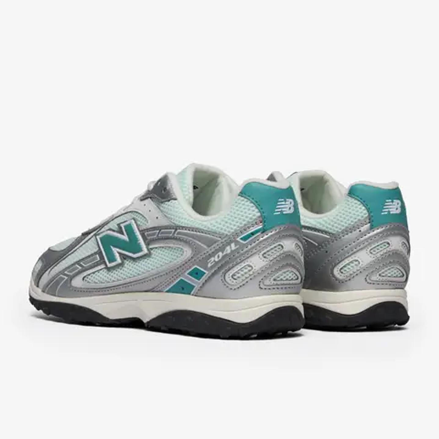 New Balance 204L Light Silver Metallic 3