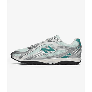 New Balance 204L Light Silver Metallic