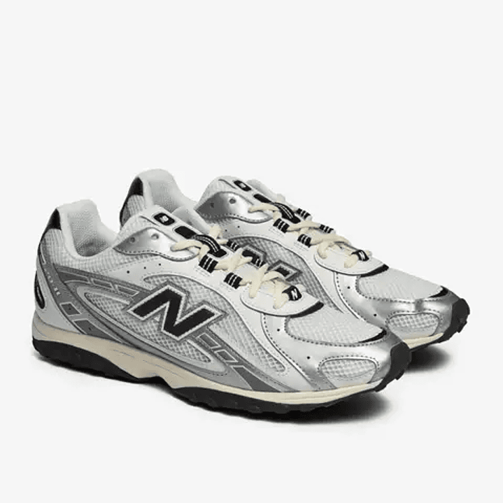 New Balance 204L Silver Metallic Black 3