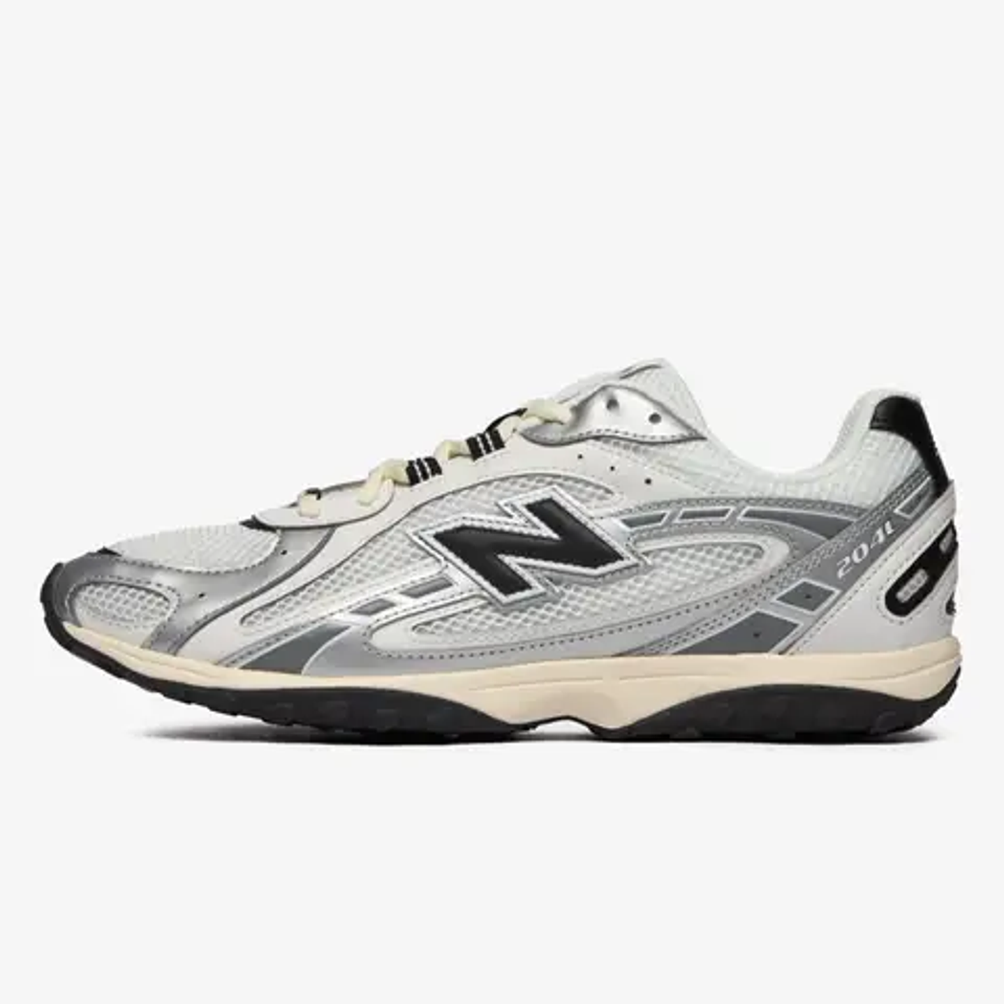 New Balance 204L Silver Metallic Black 1