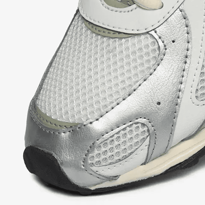 New Balance 204L Silver Metallic Sage Green 3