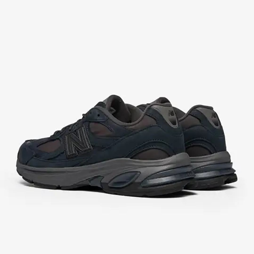 New Balance 2010 Outerspace Faded Black 2