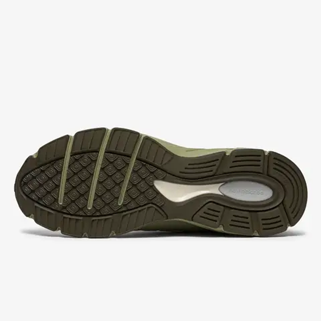 New Balance 990v4 MiUSA Olive Leaf 2