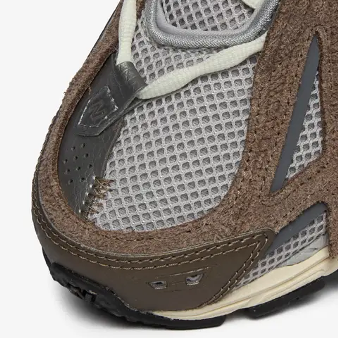 New Balance 1906A Thunder Brown 5