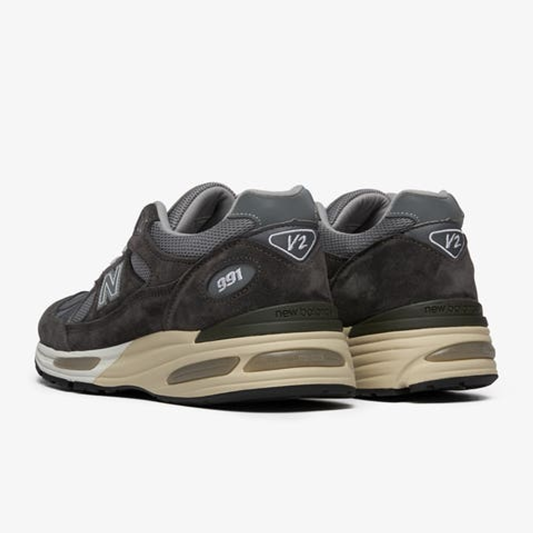 New Balance 991v2 MiUK Forged Iron 3