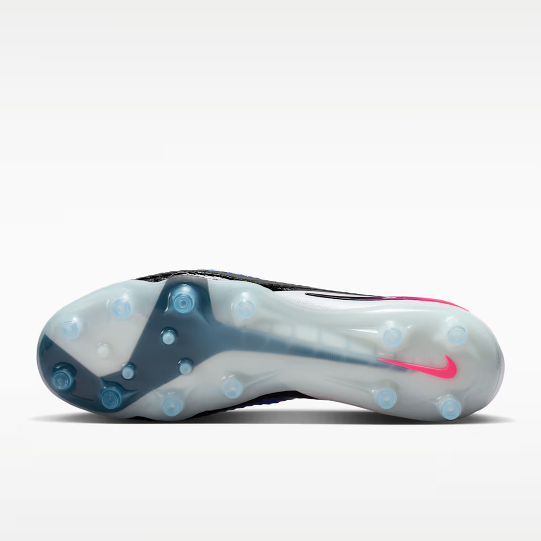 Nike Phantom 6 Low Elite 4