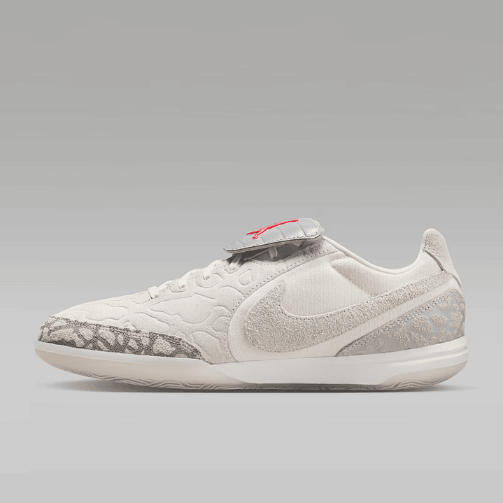 Jordan Tiempo Streetgato SE 1