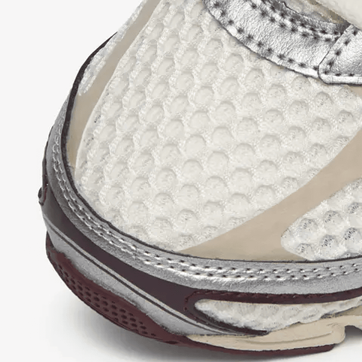 ASICS Gel-Cumulus 16 Cream Beniimo Purple 5