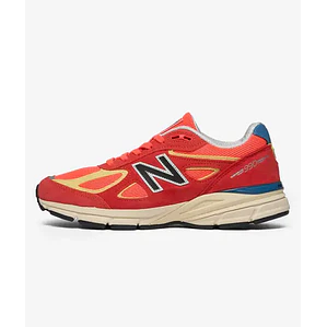 New Balance 990v4 MiUSA Urgent Red Maize