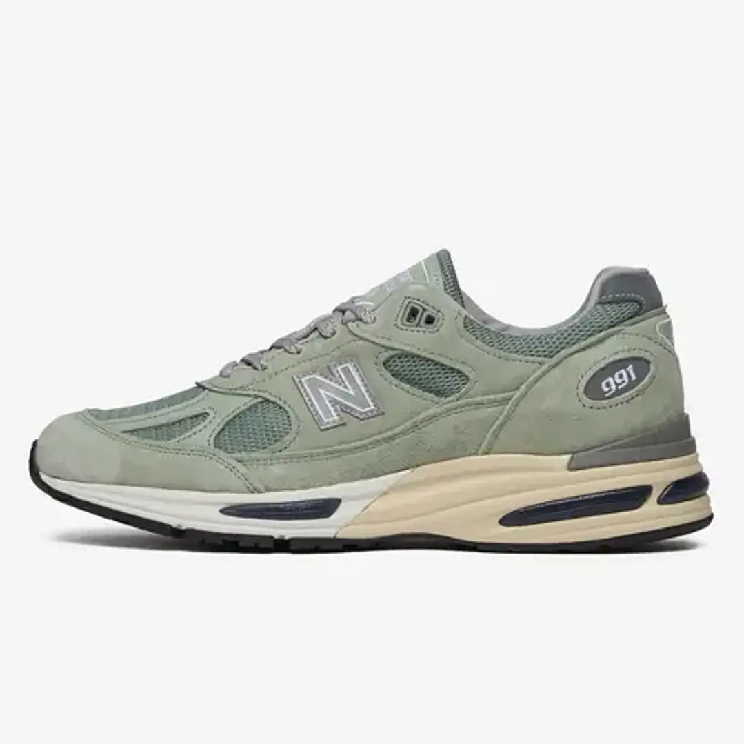 New Balance 991v2 MiUK Sea Grass 1