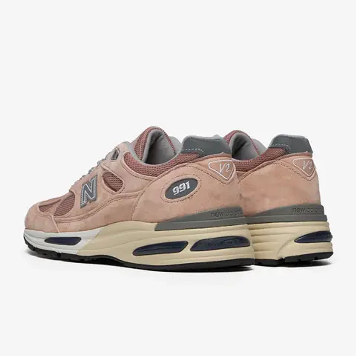 New Balance 991v2 MiUK Mahogany Rose 3