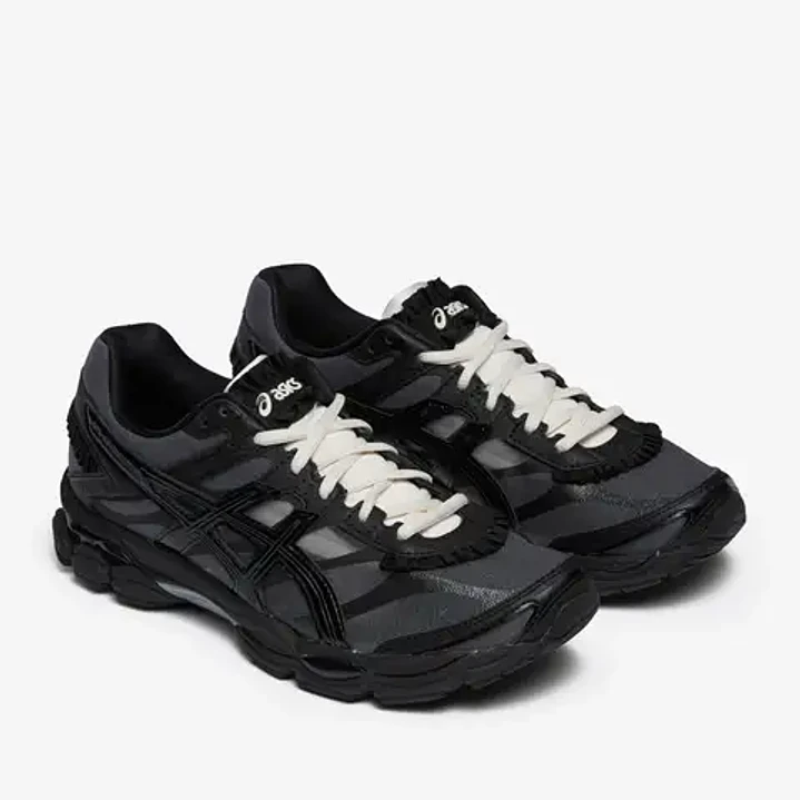 ASICS Gel Cumulus 16 Griff Black White 5