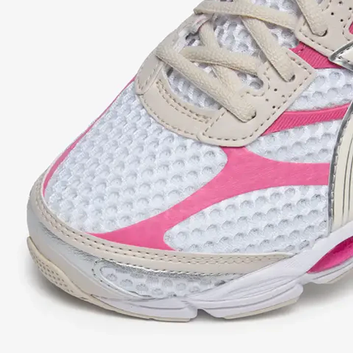 ASICS Gel-Cumulus 16 White Cream Pink 3